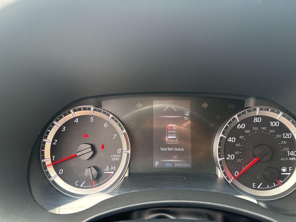 used 2022 Toyota Highlander car, priced at $34,999