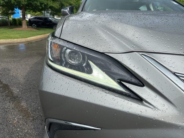 used 2021 Lexus ES 350 car, priced at $28,661