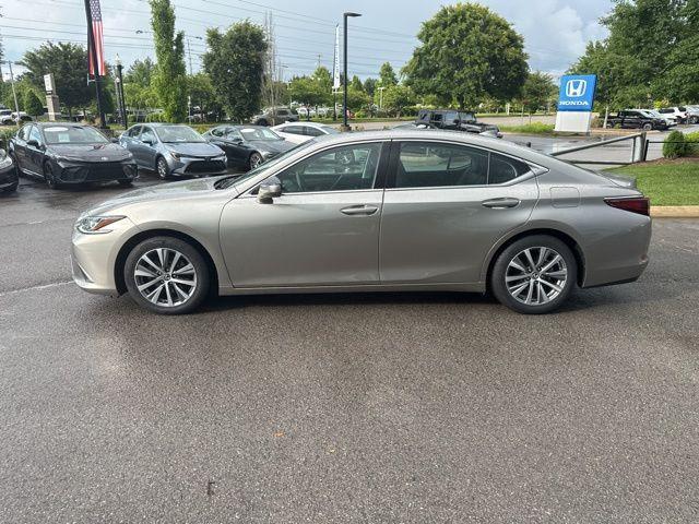 used 2021 Lexus ES 350 car, priced at $28,661