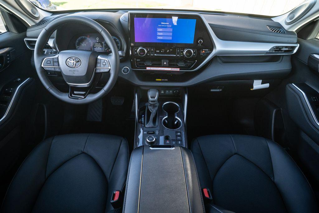 new 2026 Toyota Highlander car, priced at $55,555