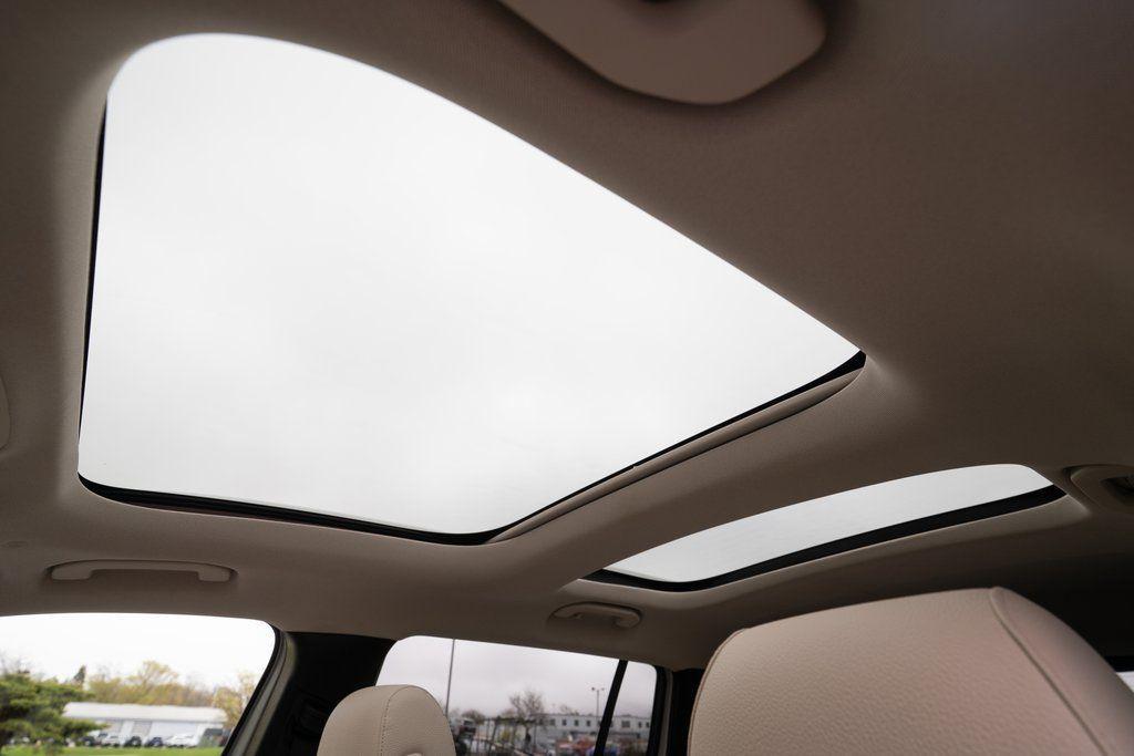 used 2022 Mercedes-Benz GLB 250 car, priced at $31,459