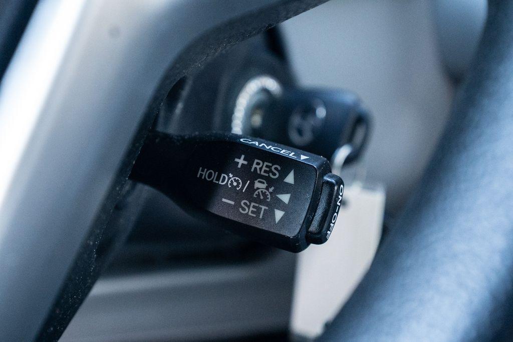 used 2018 Toyota Highlander car, priced at $19,722