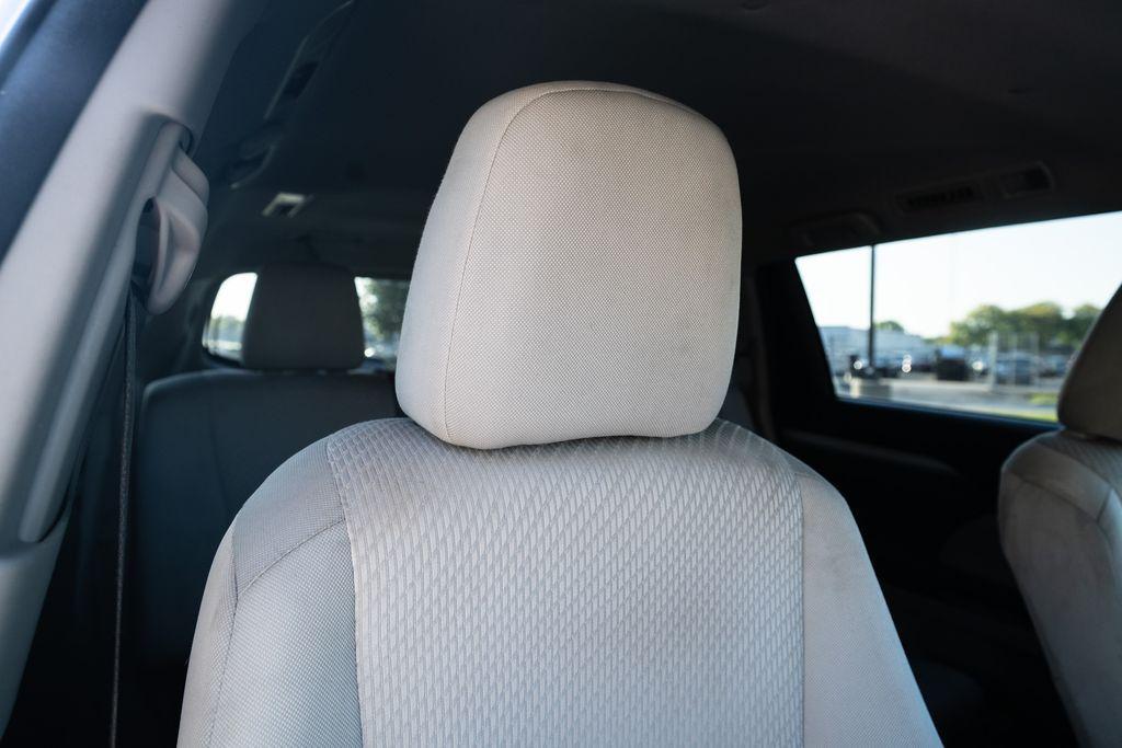 used 2018 Toyota Highlander car, priced at $19,722