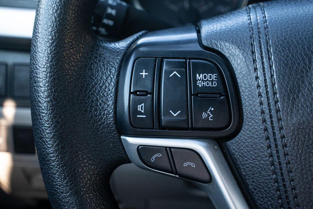used 2018 Toyota Highlander car, priced at $19,722