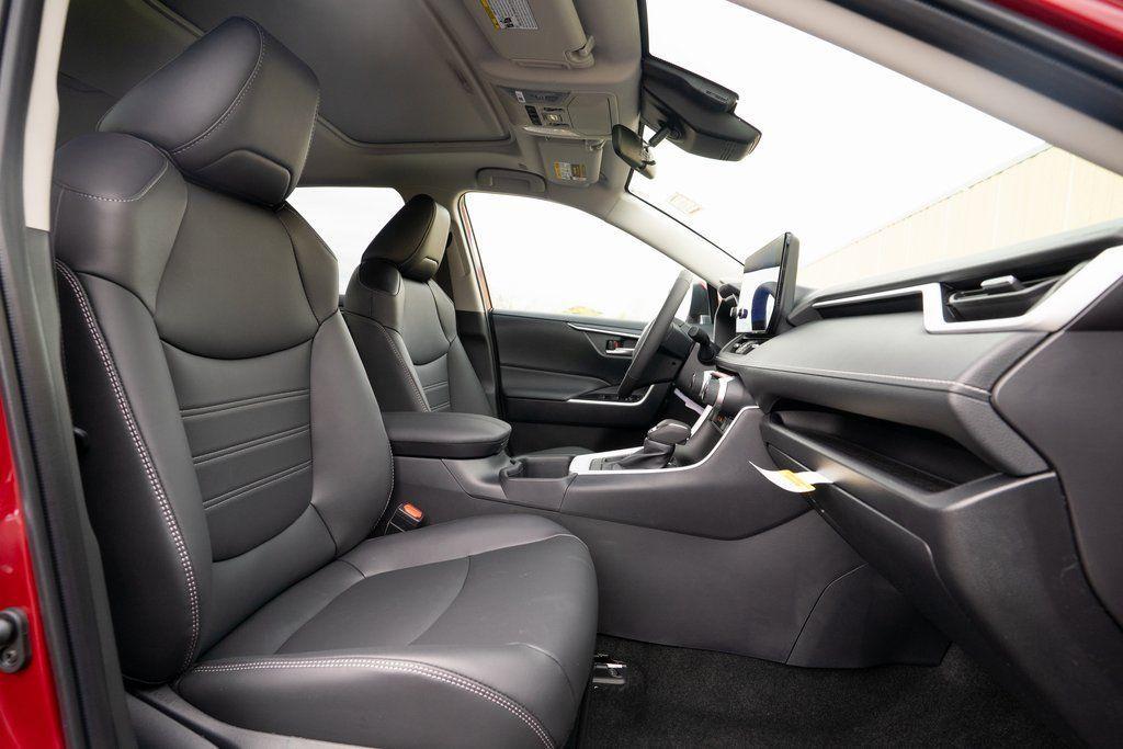 new 2025 Toyota RAV4 car, priced at $38,377