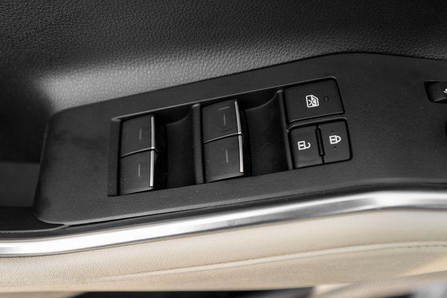 used 2023 Toyota Highlander car, priced at $42,505