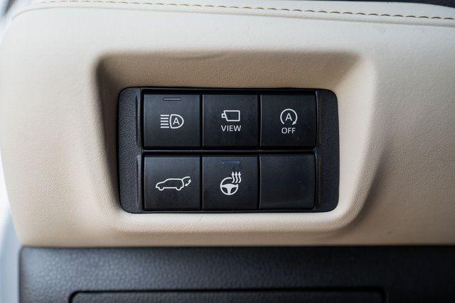 used 2023 Toyota Highlander car, priced at $42,505