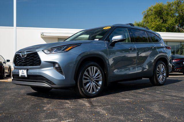 used 2023 Toyota Highlander car, priced at $42,505