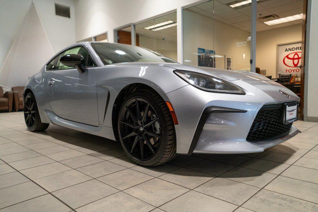 new 2025 Toyota GR86 car, priced at $34,977