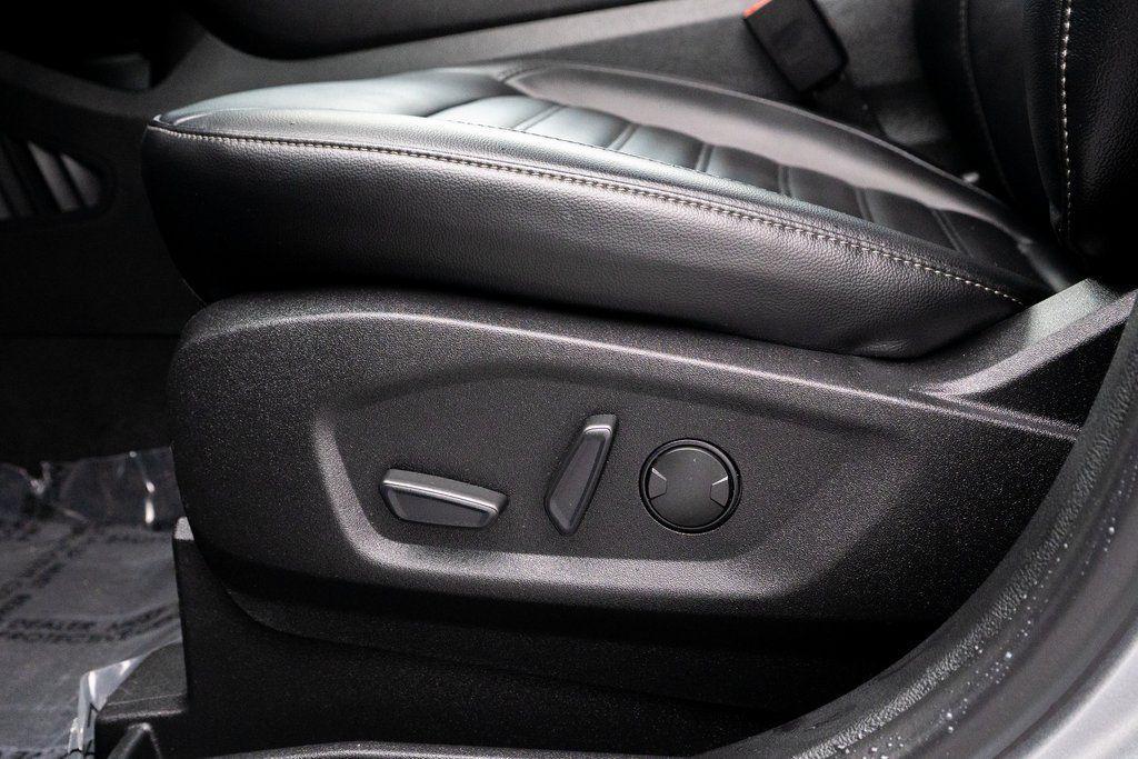 used 2023 Ford Edge car, priced at $25,228