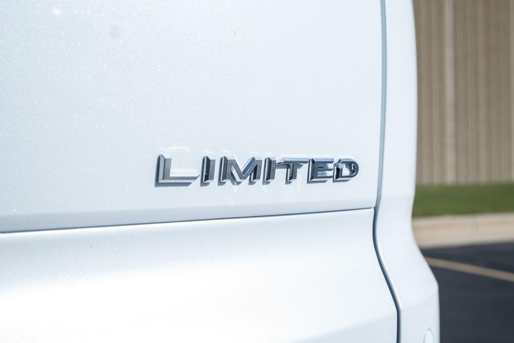 new 2025 Toyota Crown Signia car, priced at $50,977