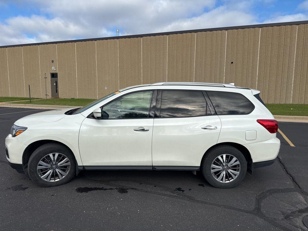 used 2019 Nissan Pathfinder car, priced at $15,188