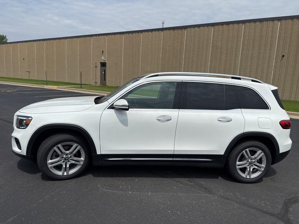 used 2023 Mercedes-Benz GLB 250 car, priced at $34,517