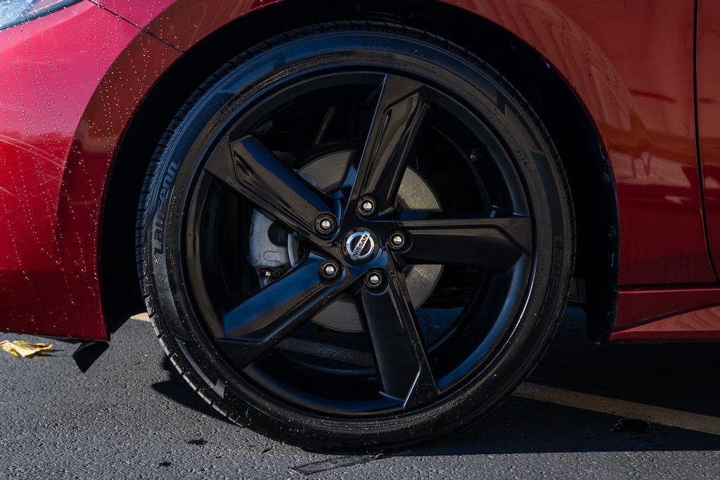 used 2021 Nissan Sentra car, priced at $16,097