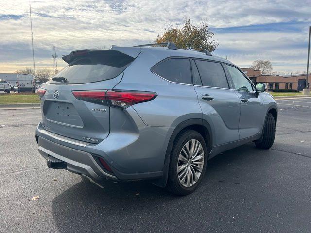 used 2023 Toyota Highlander Hybrid car, priced at $45,924