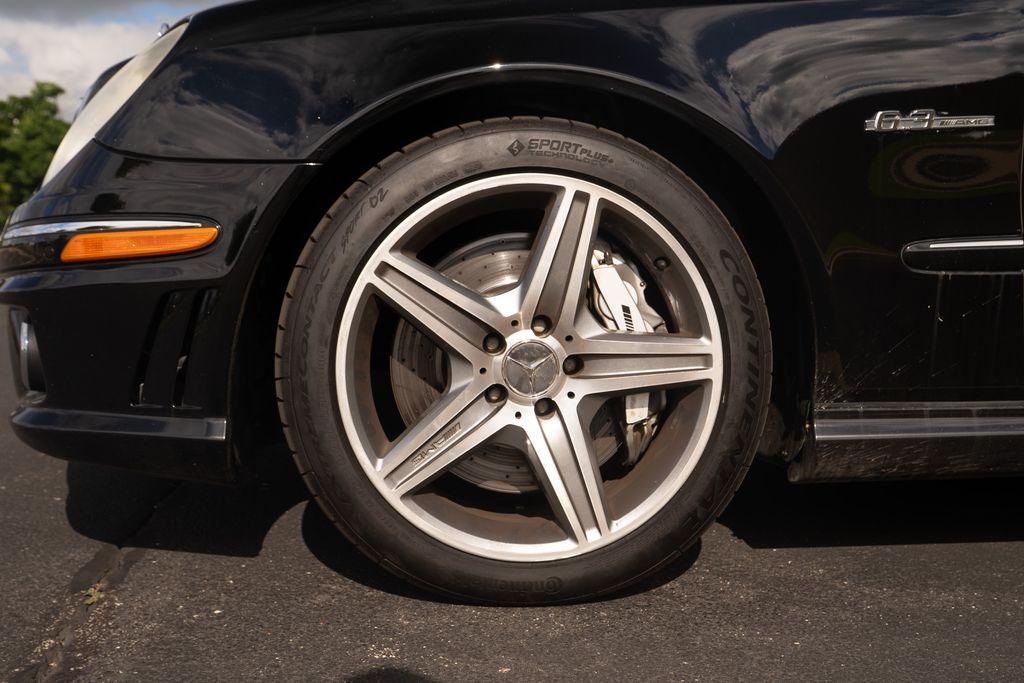 used 2007 Mercedes-Benz E-Class car, priced at $15,977