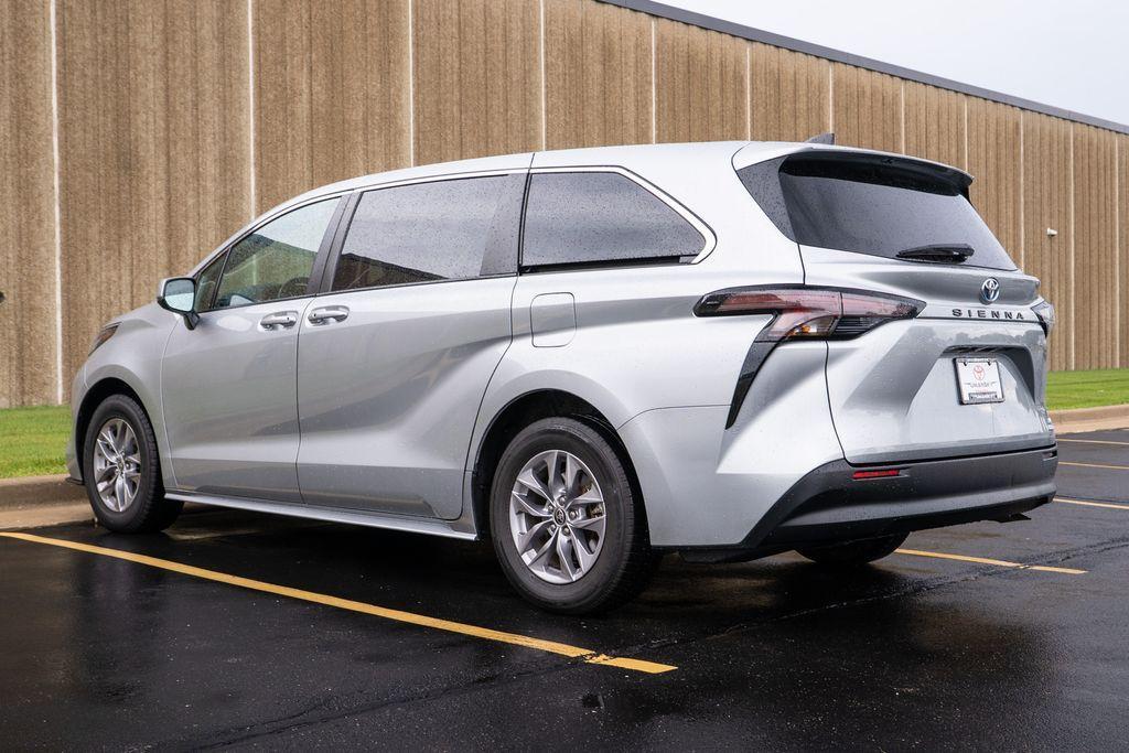 used 2023 Toyota Sienna car, priced at $35,477