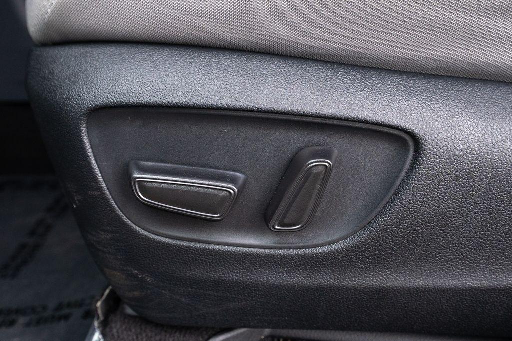 used 2023 Toyota Sienna car, priced at $35,477