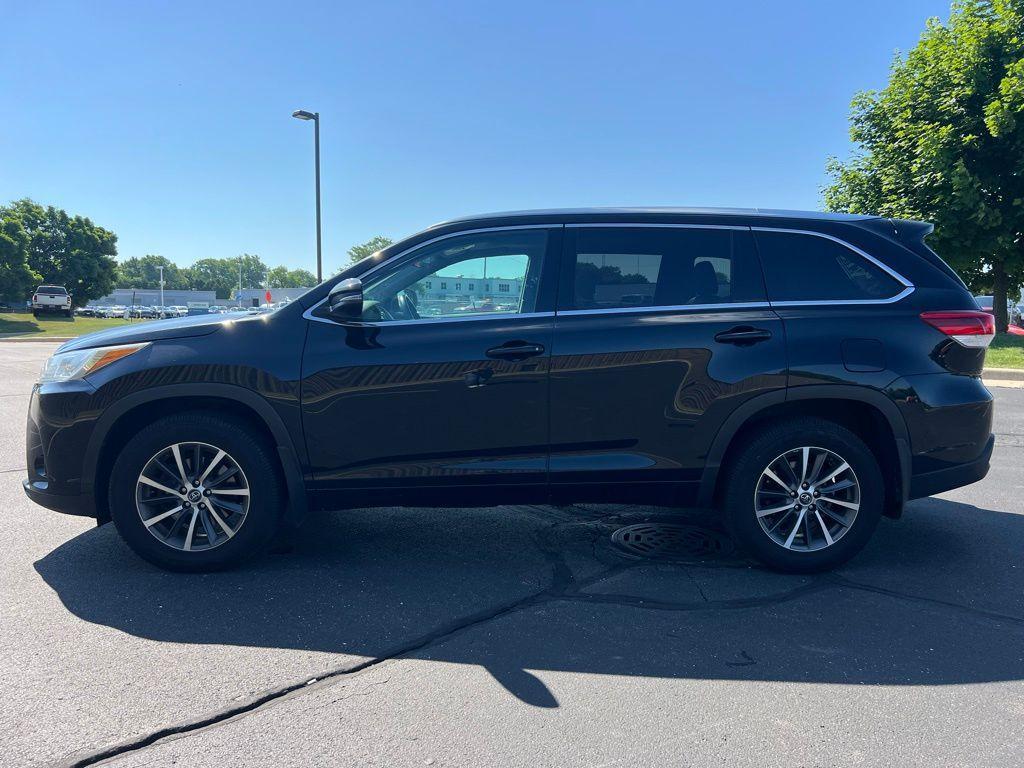 used 2018 Toyota Highlander car, priced at $19,026