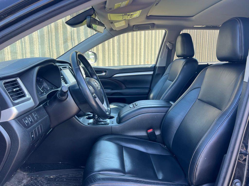 used 2018 Toyota Highlander car, priced at $19,026