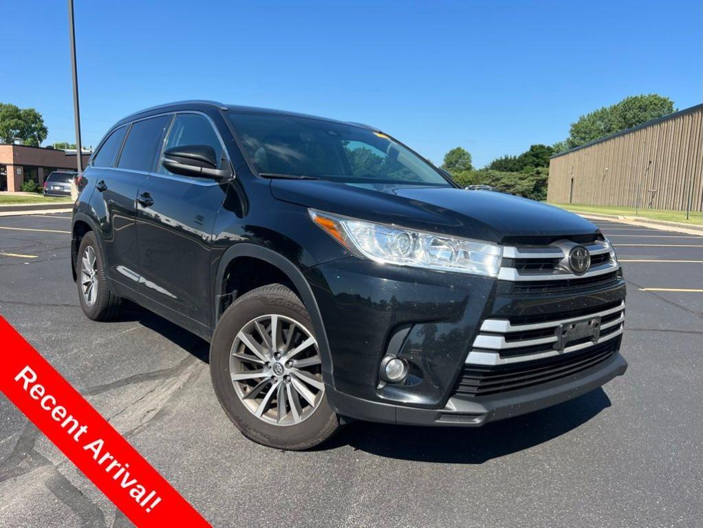 used 2018 Toyota Highlander car, priced at $19,026