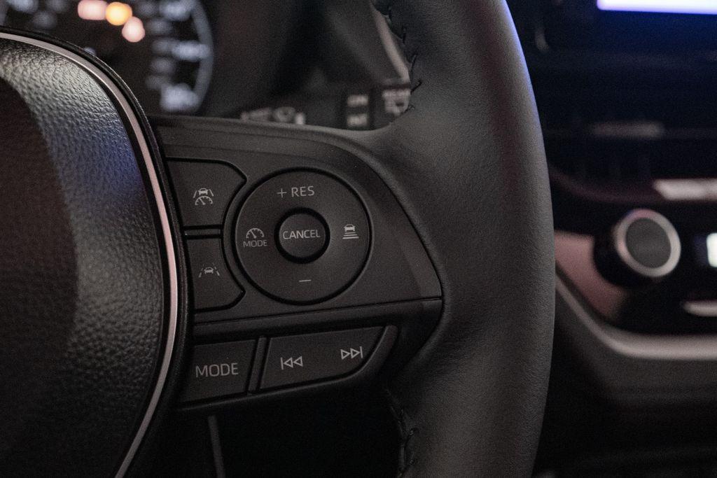 new 2025 Toyota Corolla Cross car, priced at $29,977