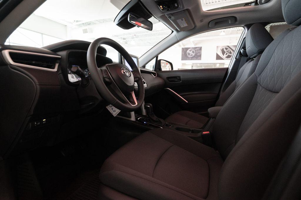 new 2025 Toyota Corolla Cross car, priced at $29,977
