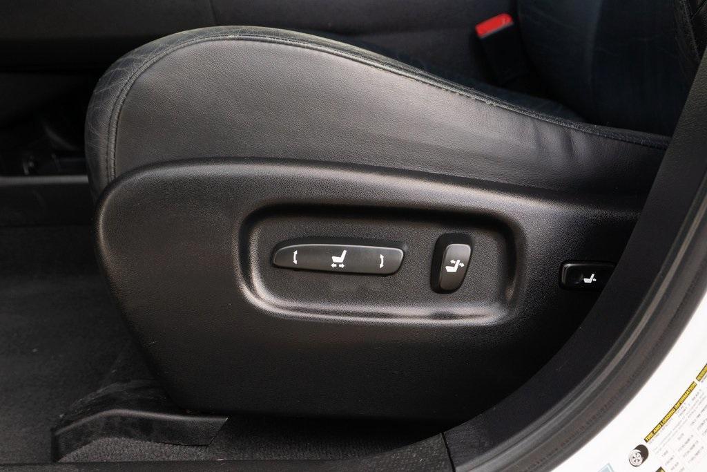 used 2011 Lexus RX 350 car, priced at $10,399