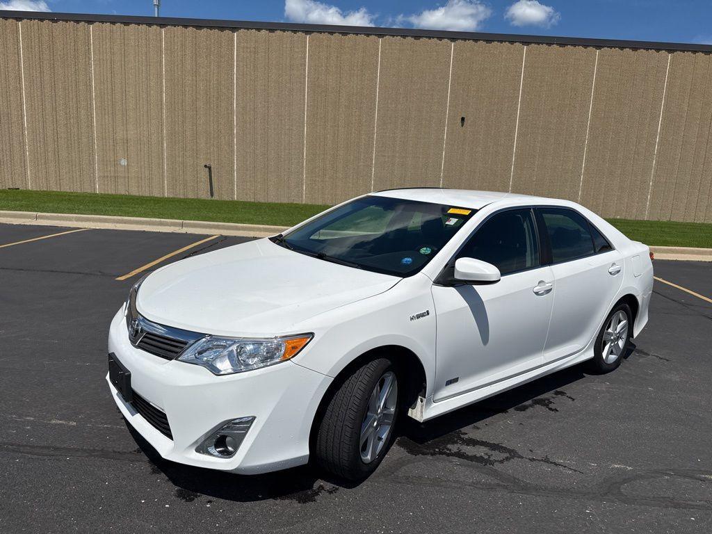 used 2014 Toyota Camry Hybrid car, priced at $16,780