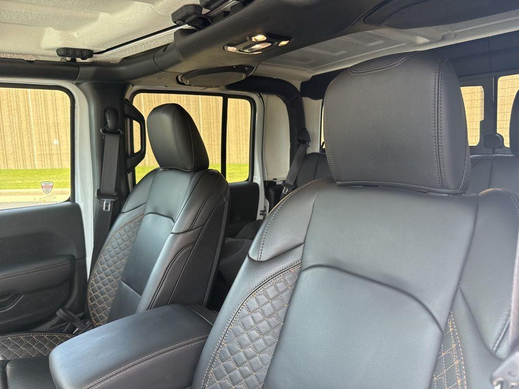 used 2023 Jeep Gladiator car, priced at $37,150
