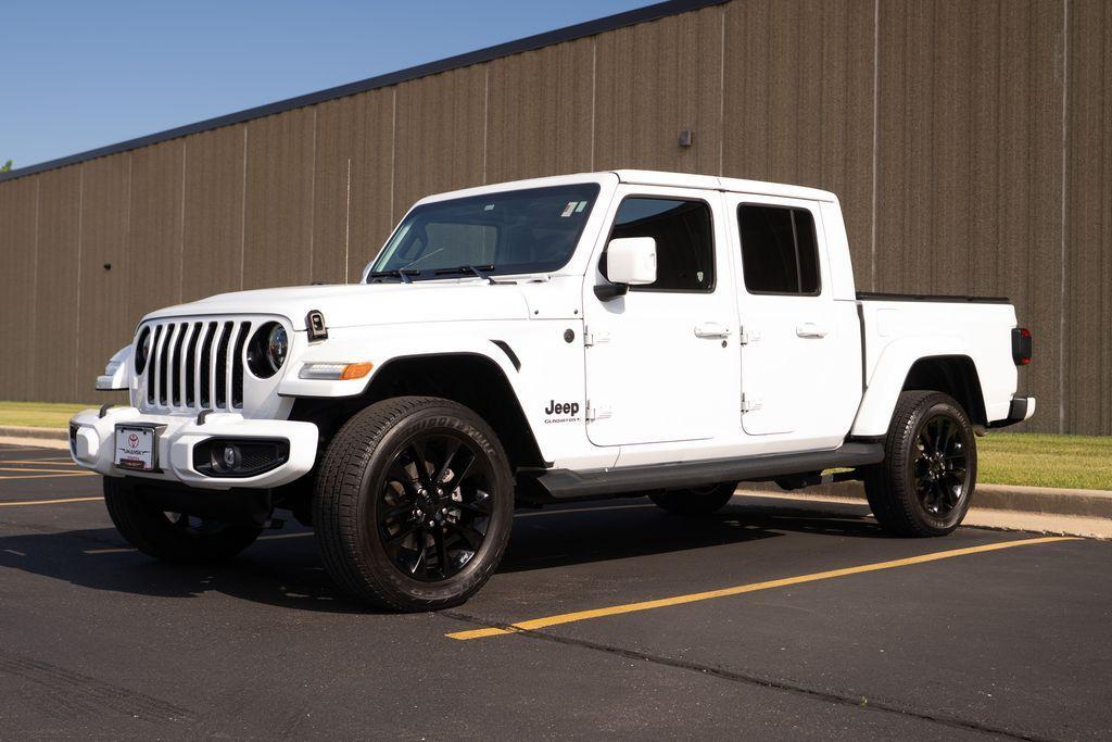 used 2023 Jeep Gladiator car, priced at $37,623
