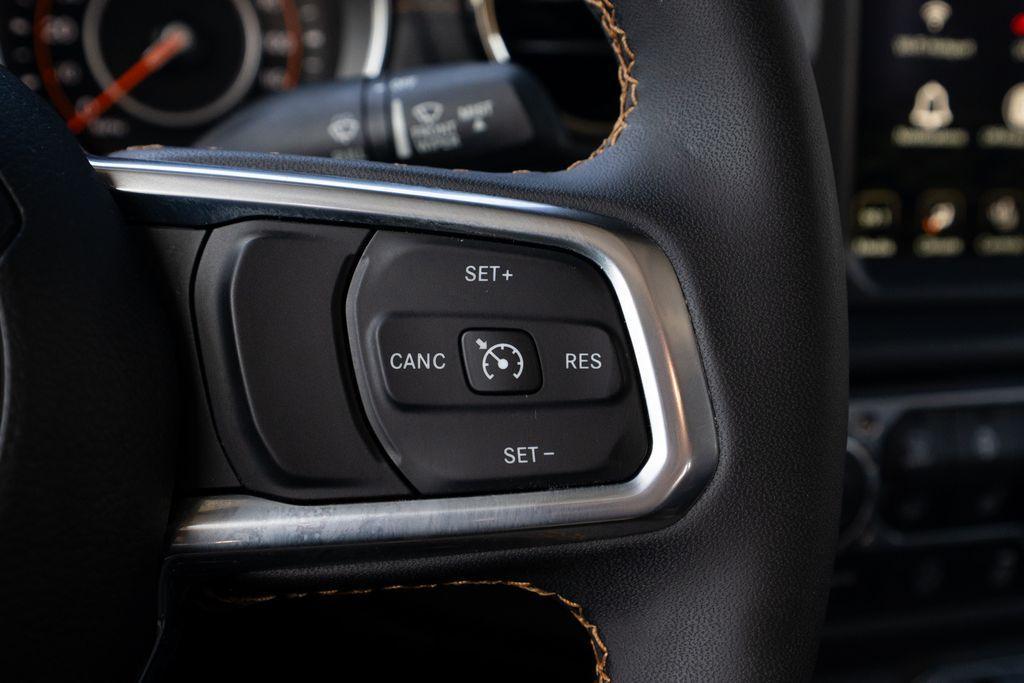 used 2023 Jeep Gladiator car, priced at $37,623
