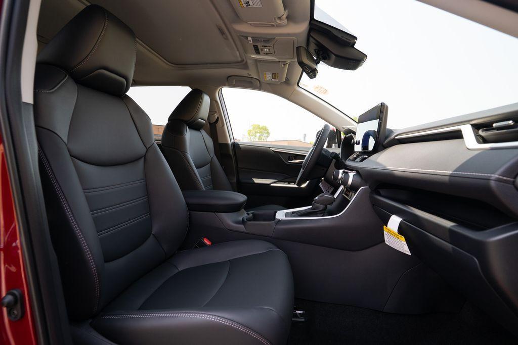 new 2025 Toyota RAV4 car, priced at $39,477