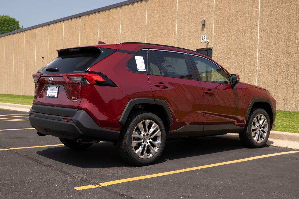new 2025 Toyota RAV4 car, priced at $39,477