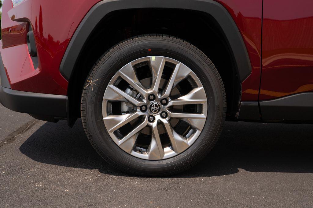 new 2025 Toyota RAV4 car, priced at $39,477