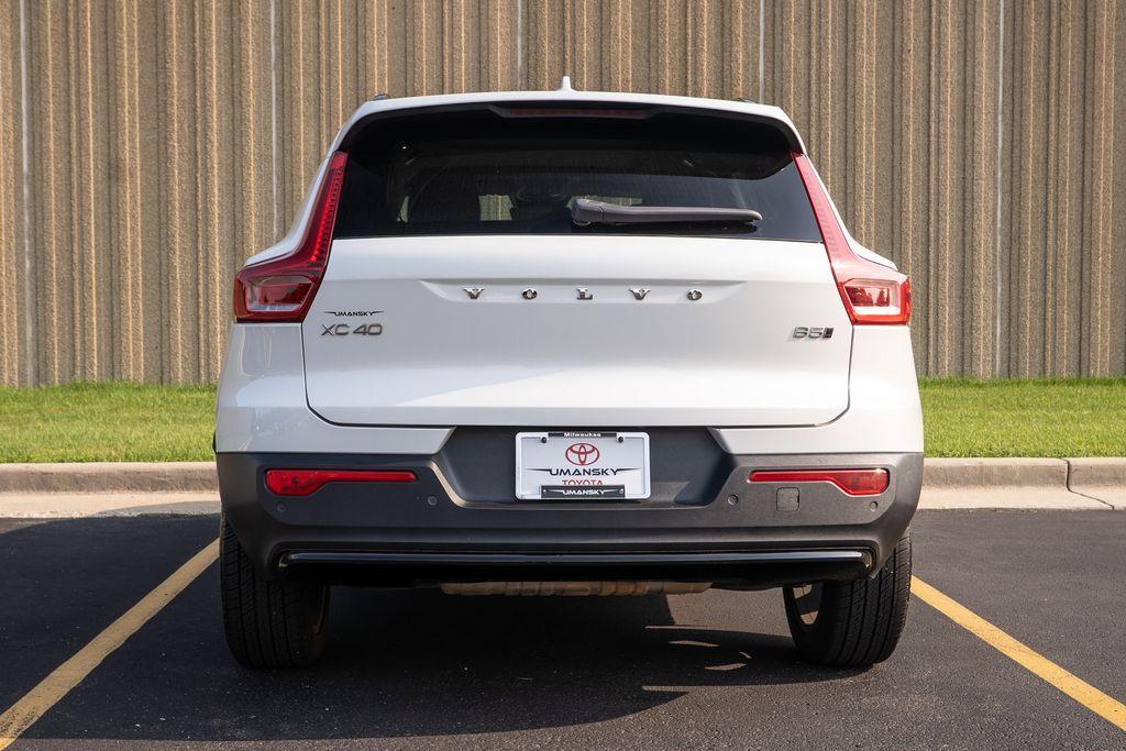 used 2023 Volvo XC40 car, priced at $23,857