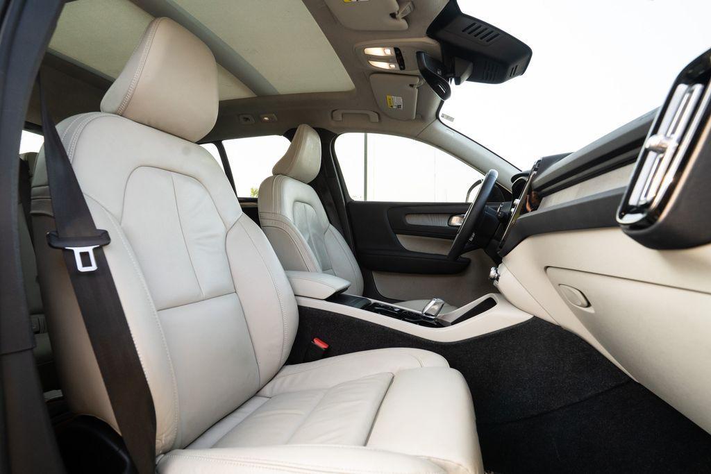 used 2023 Volvo XC40 car, priced at $23,857