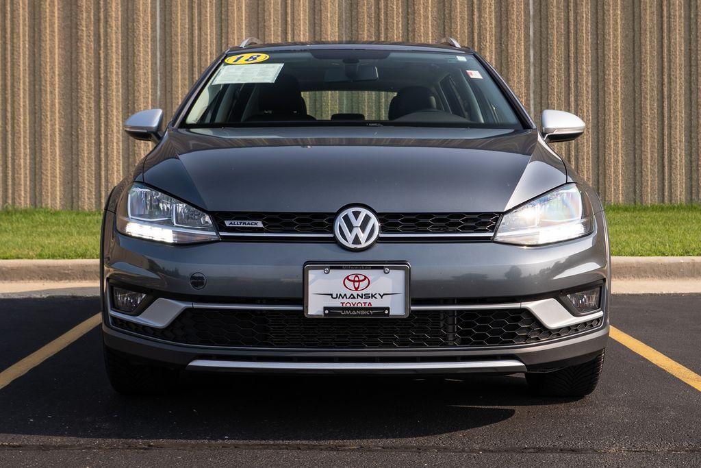 used 2018 Volkswagen Golf Alltrack car, priced at $13,985
