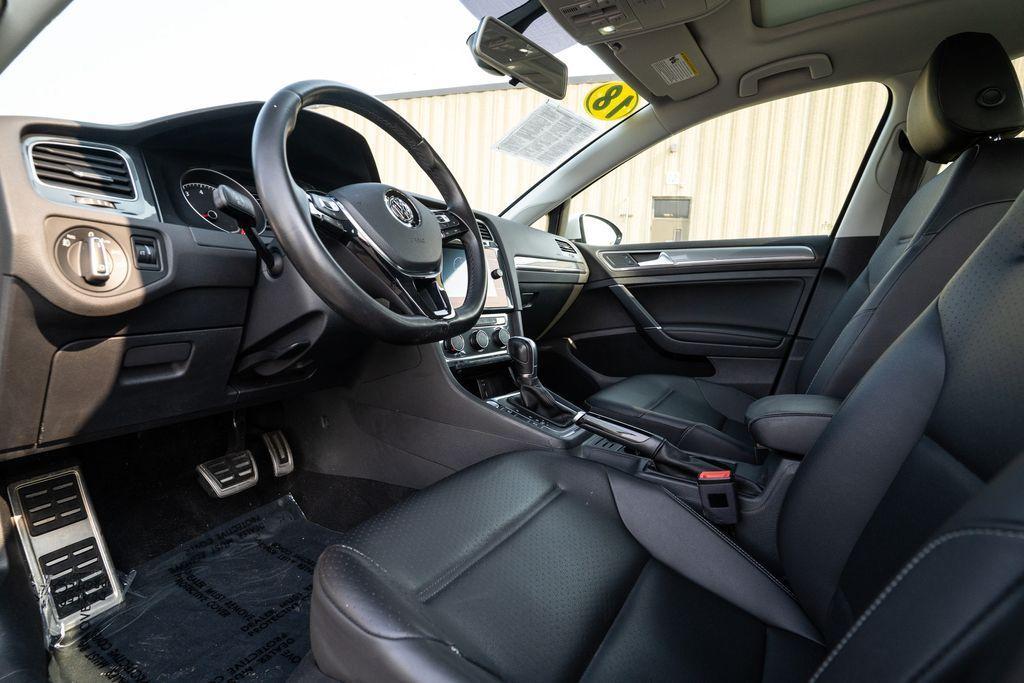 used 2018 Volkswagen Golf Alltrack car, priced at $13,985