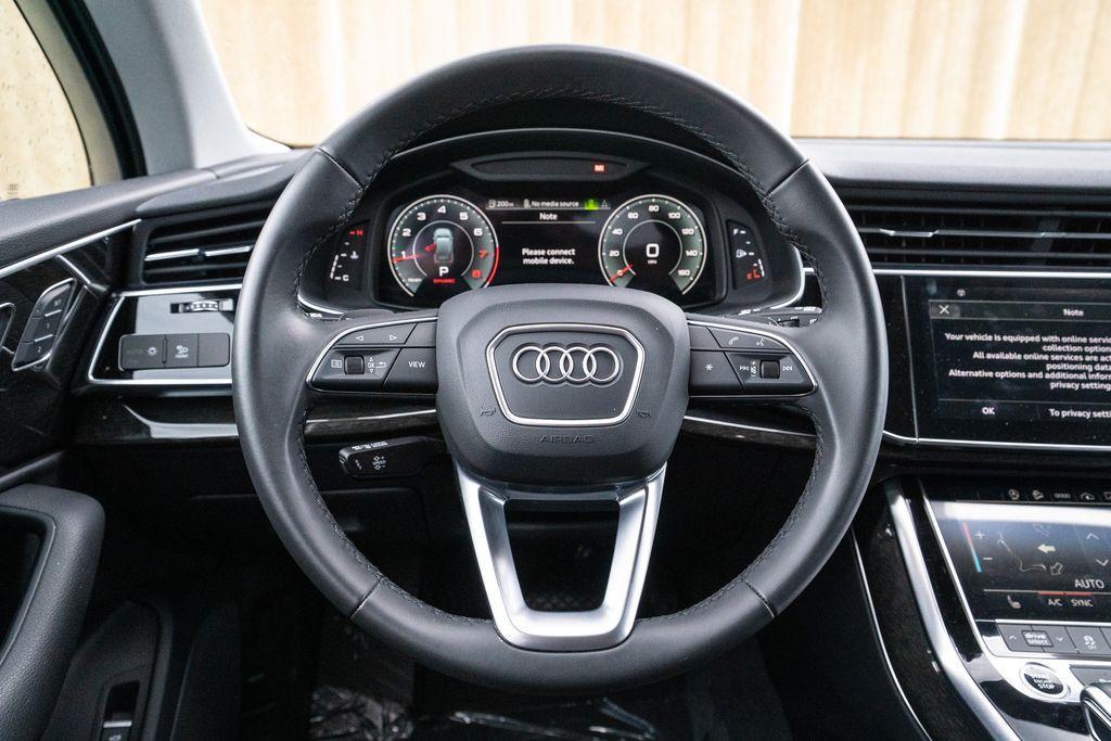 used 2022 Audi Q7 car, priced at $36,627