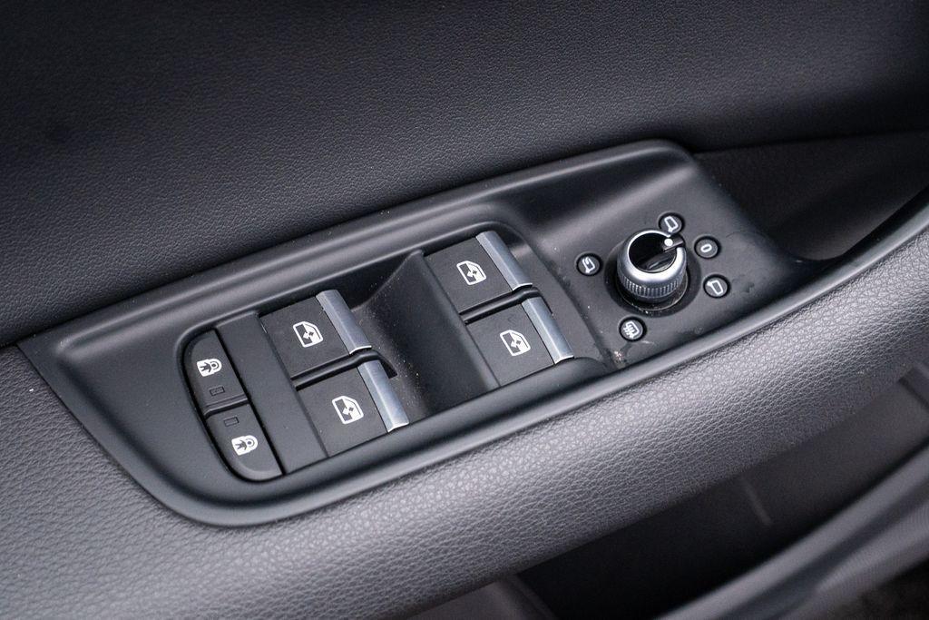 used 2022 Audi Q7 car, priced at $36,627