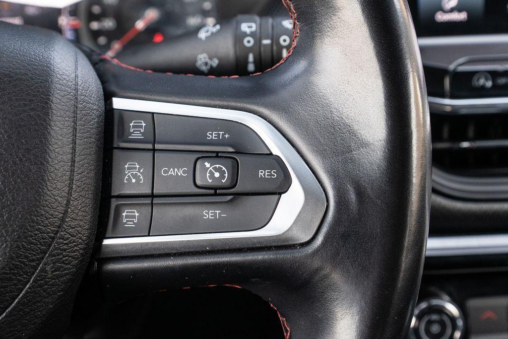 used 2022 Jeep Compass car, priced at $22,399