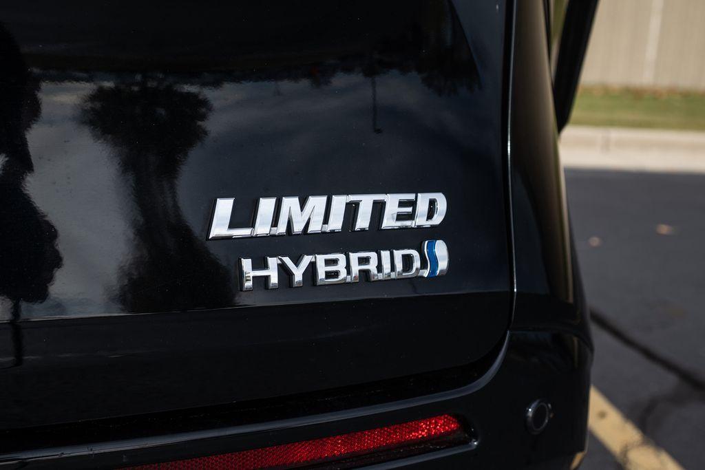 used 2023 Toyota Sienna car, priced at $51,731