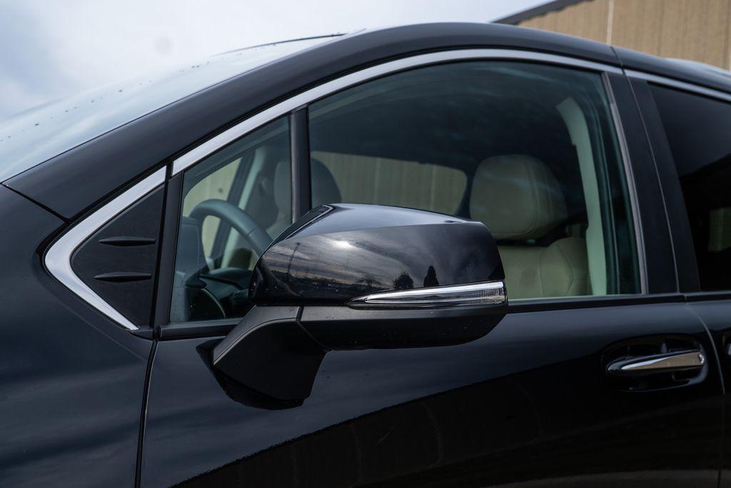 used 2023 Toyota Sienna car, priced at $51,731