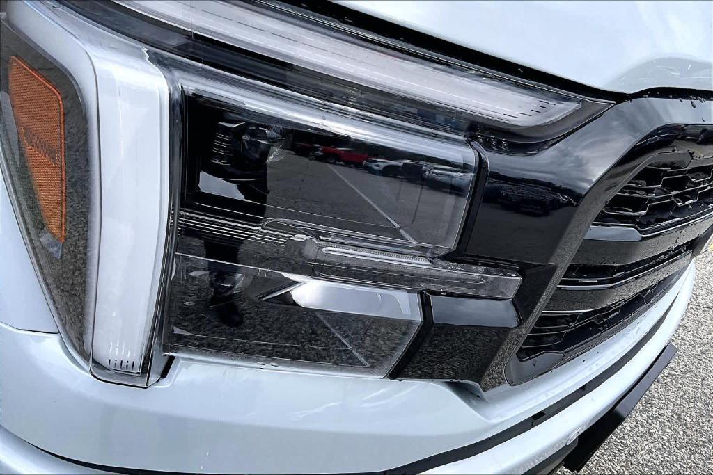 new 2025 Ford F-150 car, priced at $65,999