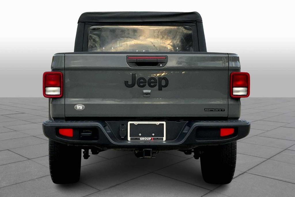 used 2021 Jeep Gladiator car, priced at $25,016