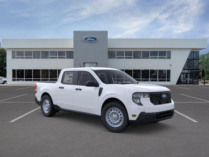 new 2025 Ford Maverick car, priced at $33,999