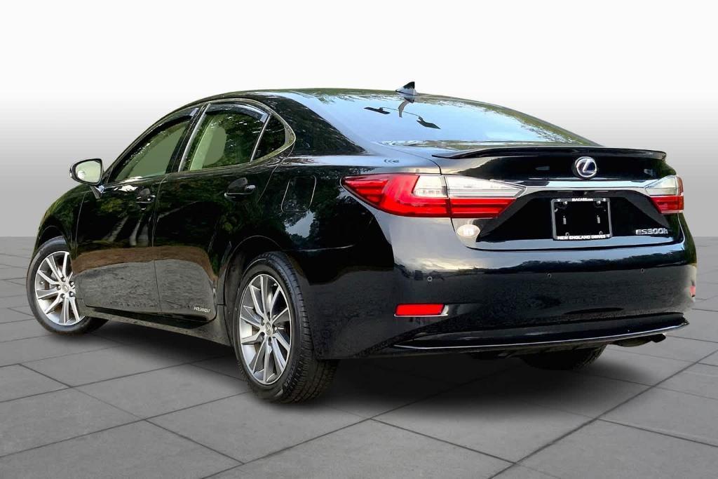 used 2017 Lexus ES 300h car, priced at $17,799