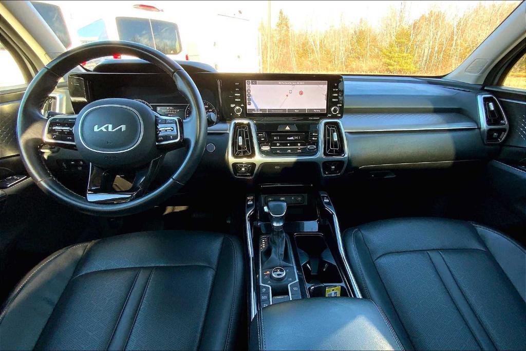 used 2022 Kia Sorento car, priced at $28,858