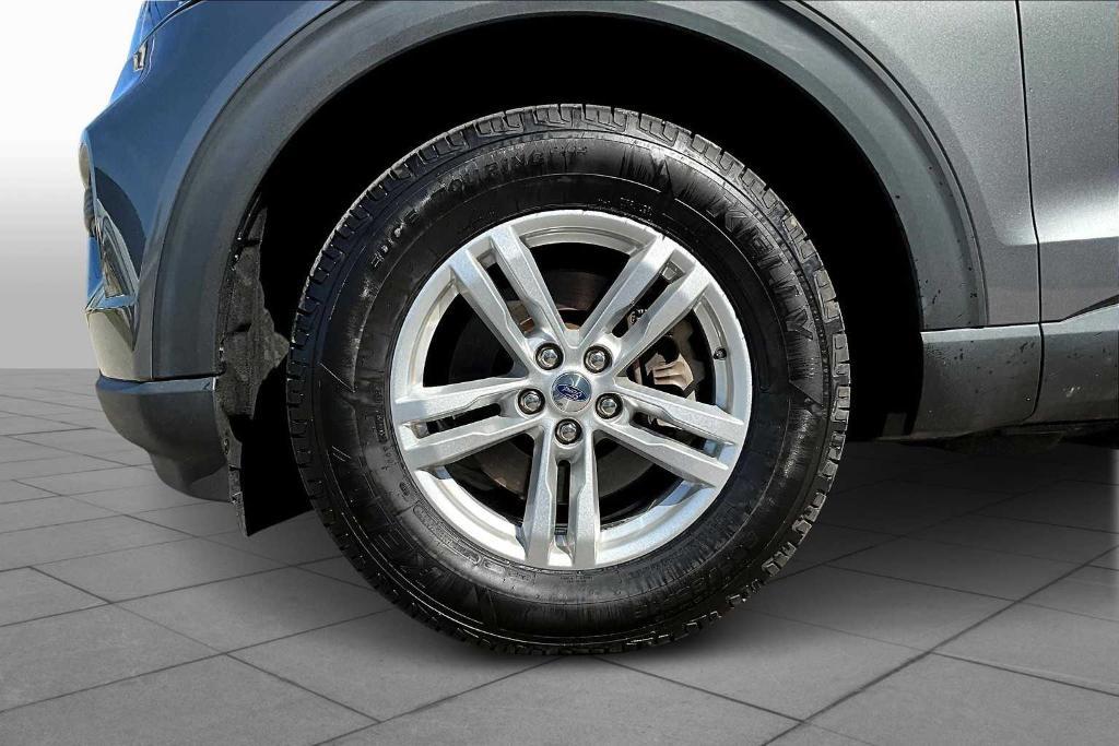 used 2022 Ford Explorer car, priced at $28,923